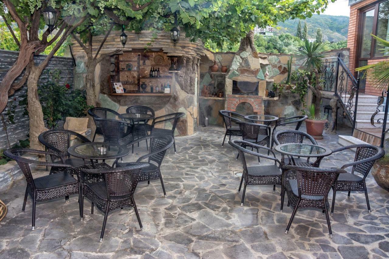 The Oldest Tbilisi Hotel Exterior photo